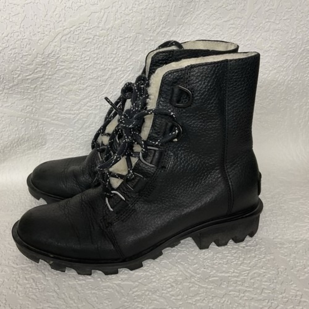Sorel Emelie Conquest Black Lace Up Waterproof Ankle Boots Women 38.5/US7.5 Chin